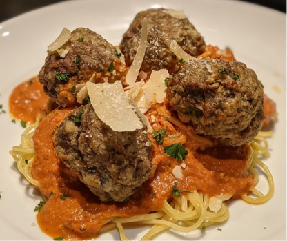 Spaghetti w/ Meatballs